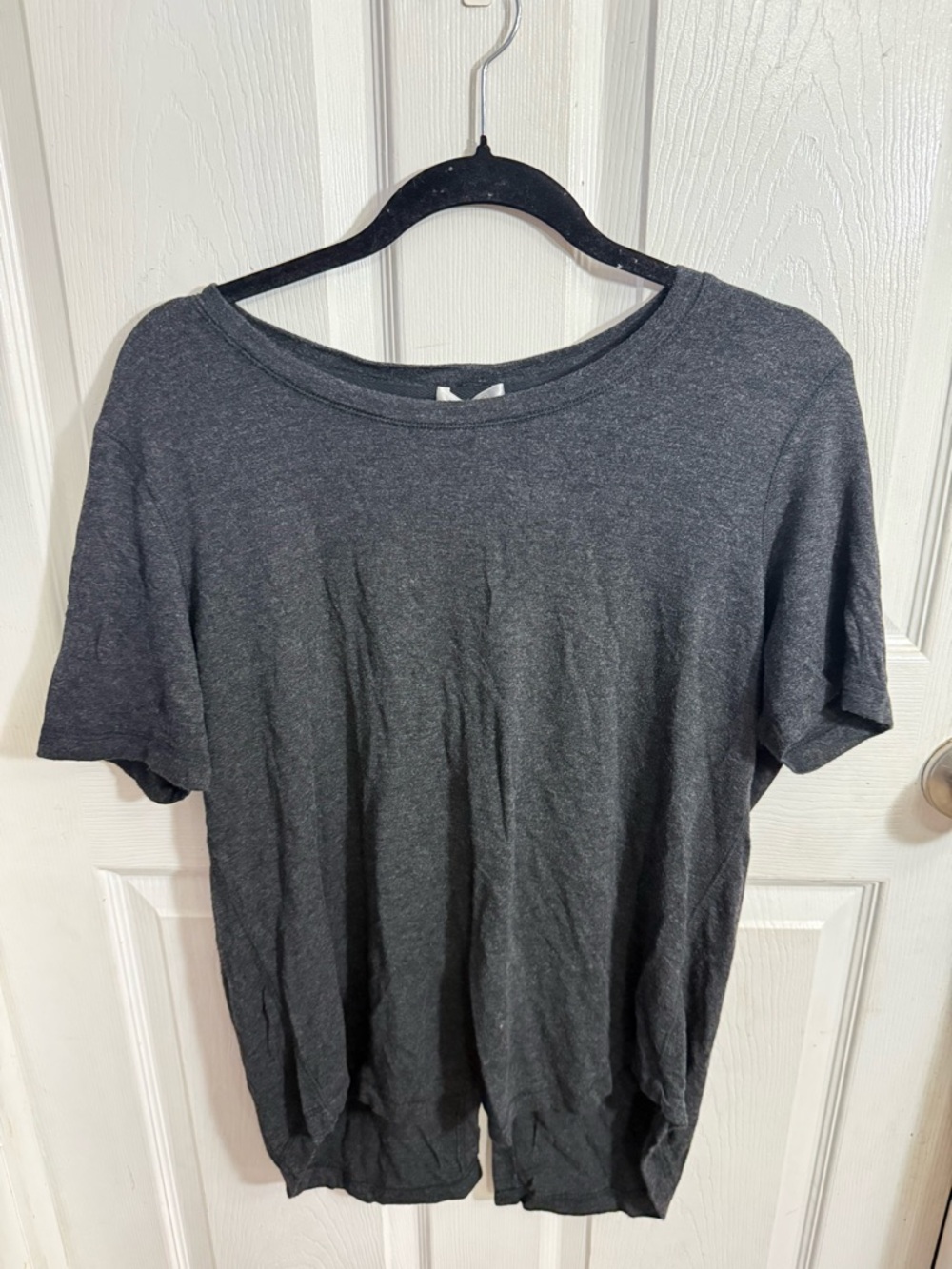 Matty M Women's Short Sleeve Crewneck Tee in Charcoal